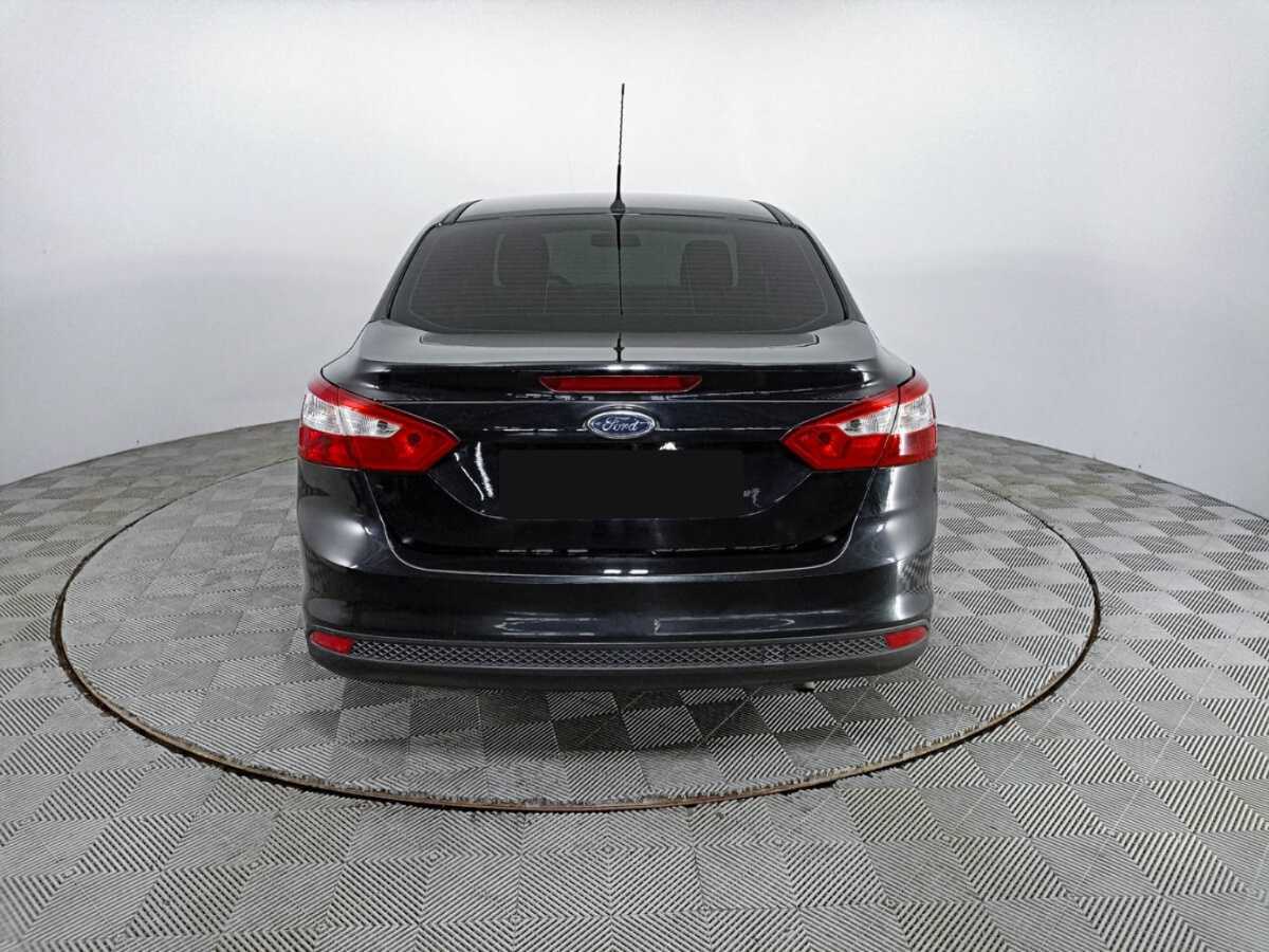 Ford Focus с пробегом — 2014 год. Фото: #5