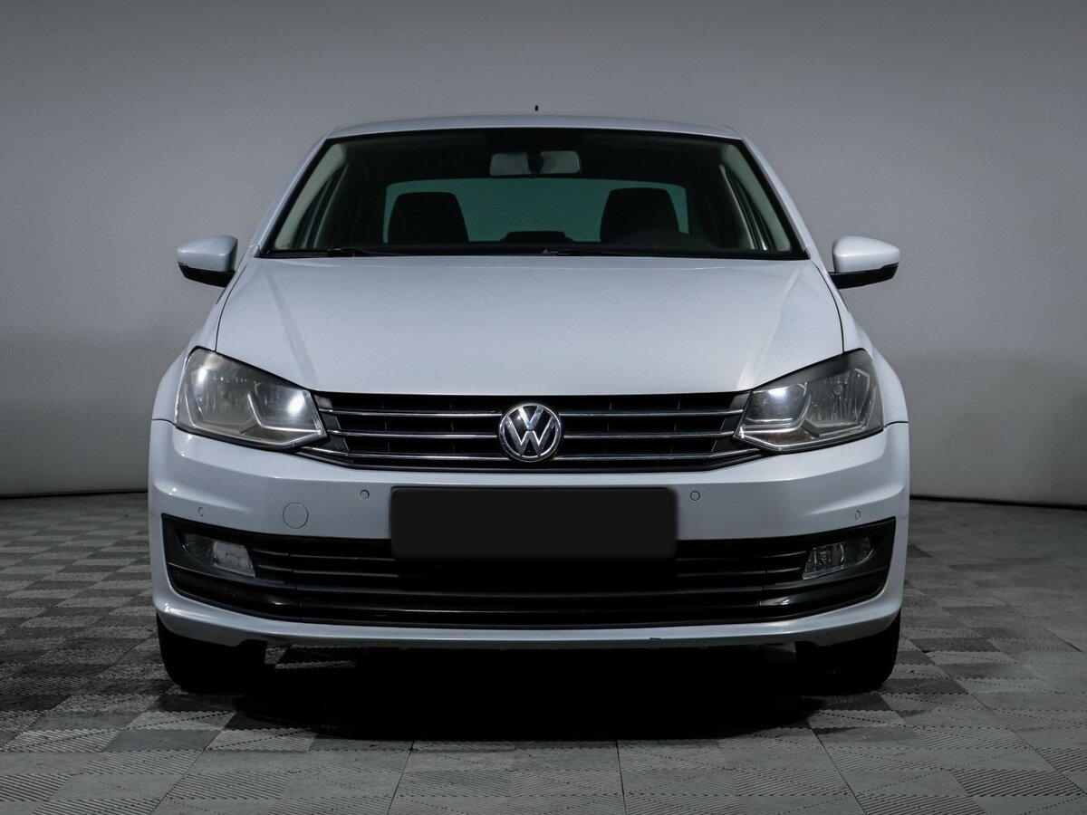 Volkswagen Polo с пробегом — 2019 год. Фото: #1