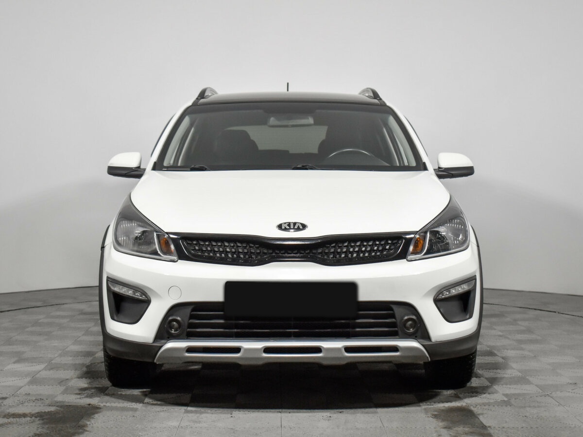 Kia Rio с пробегом — 2020 год. Фото: #1