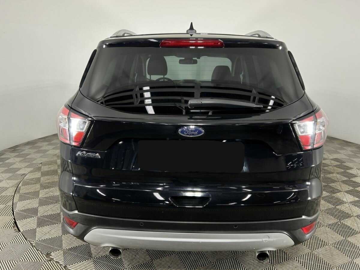 Ford Kuga с пробегом — 2018 год. Фото: #2