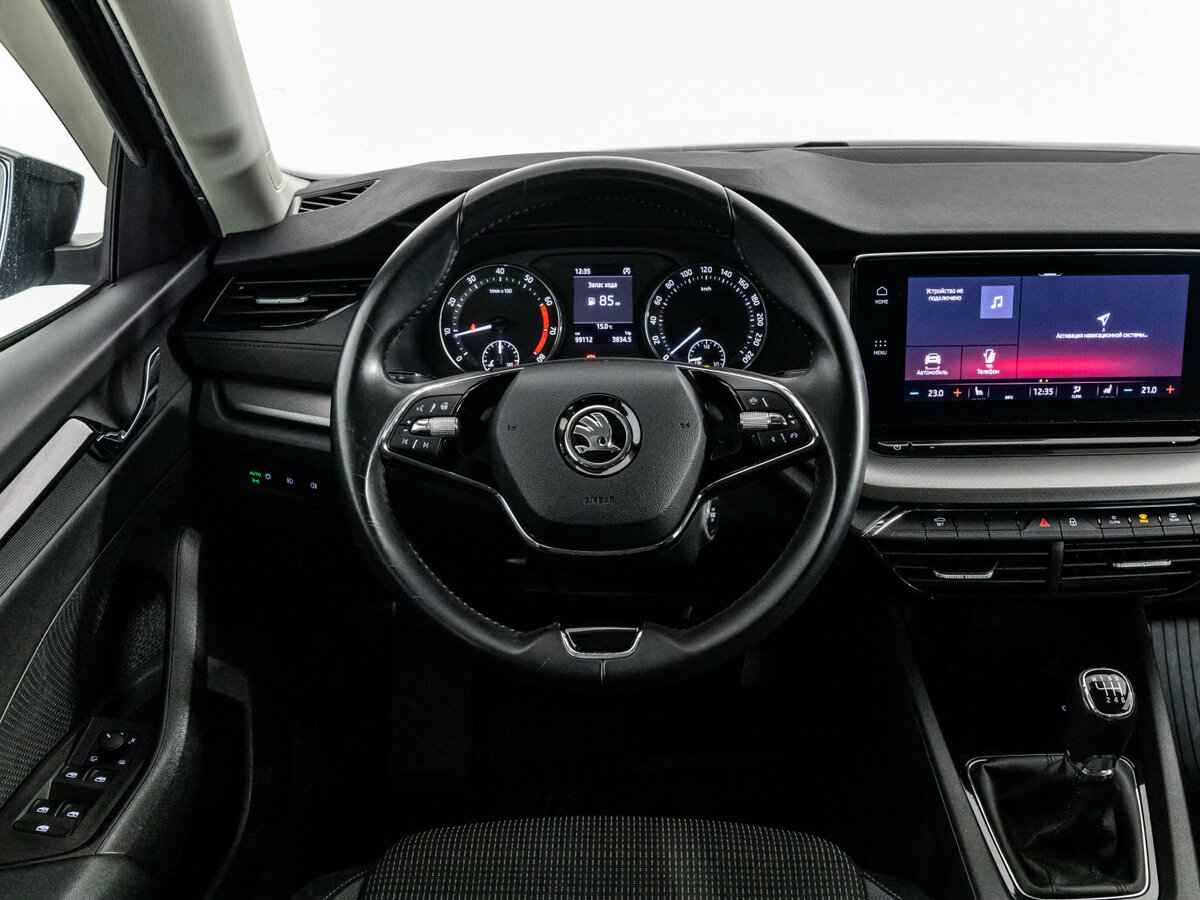Skoda Octavia с пробегом — 2021 год. Фото: #8
