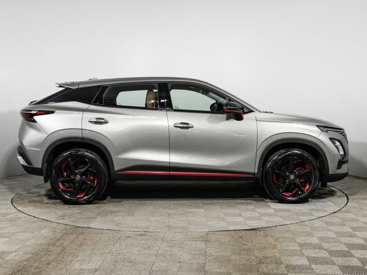 OMODA C5 с пробегом — 2023 год. Фото: #3