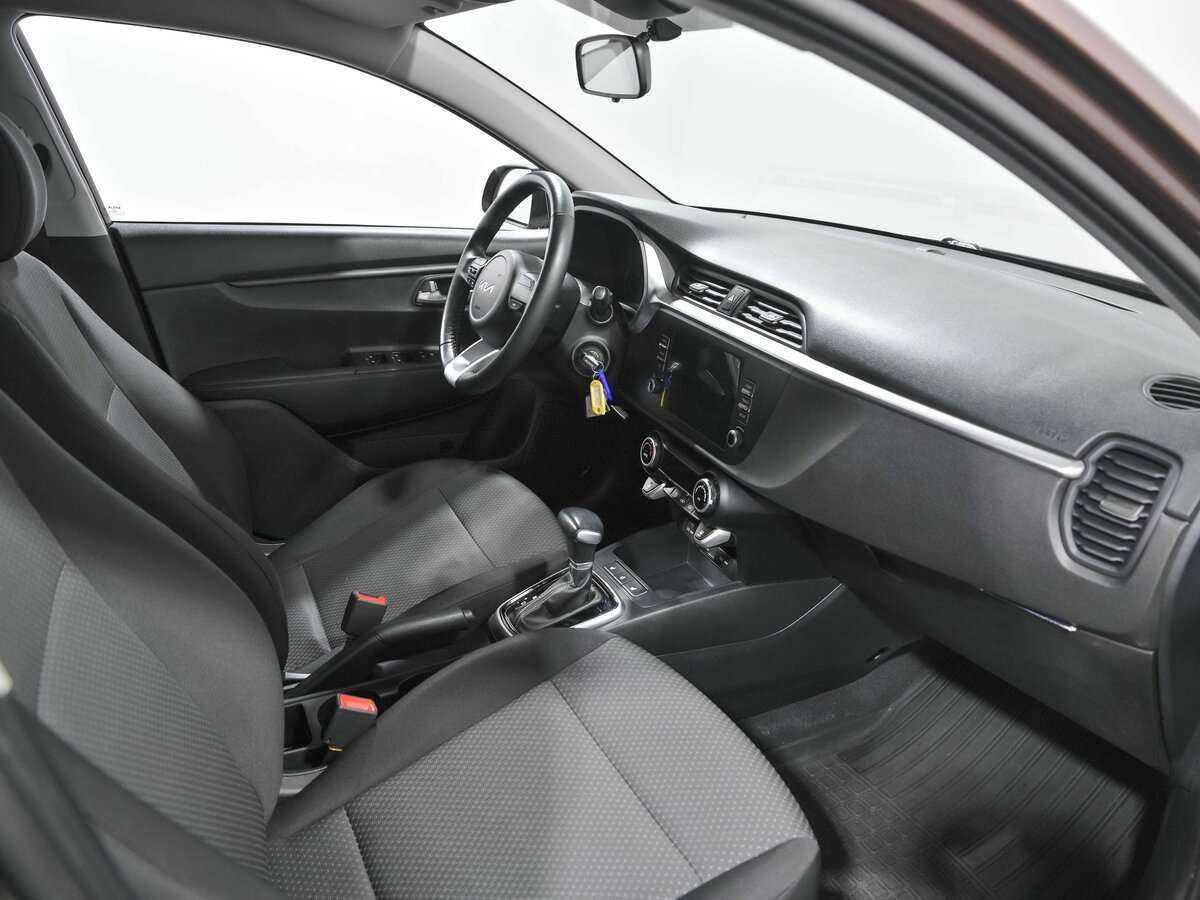 Kia Rio с пробегом — 2022 год. Фото: #6