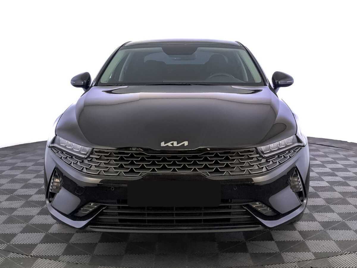 Kia K5 с пробегом — 2023 год. Фото: #1