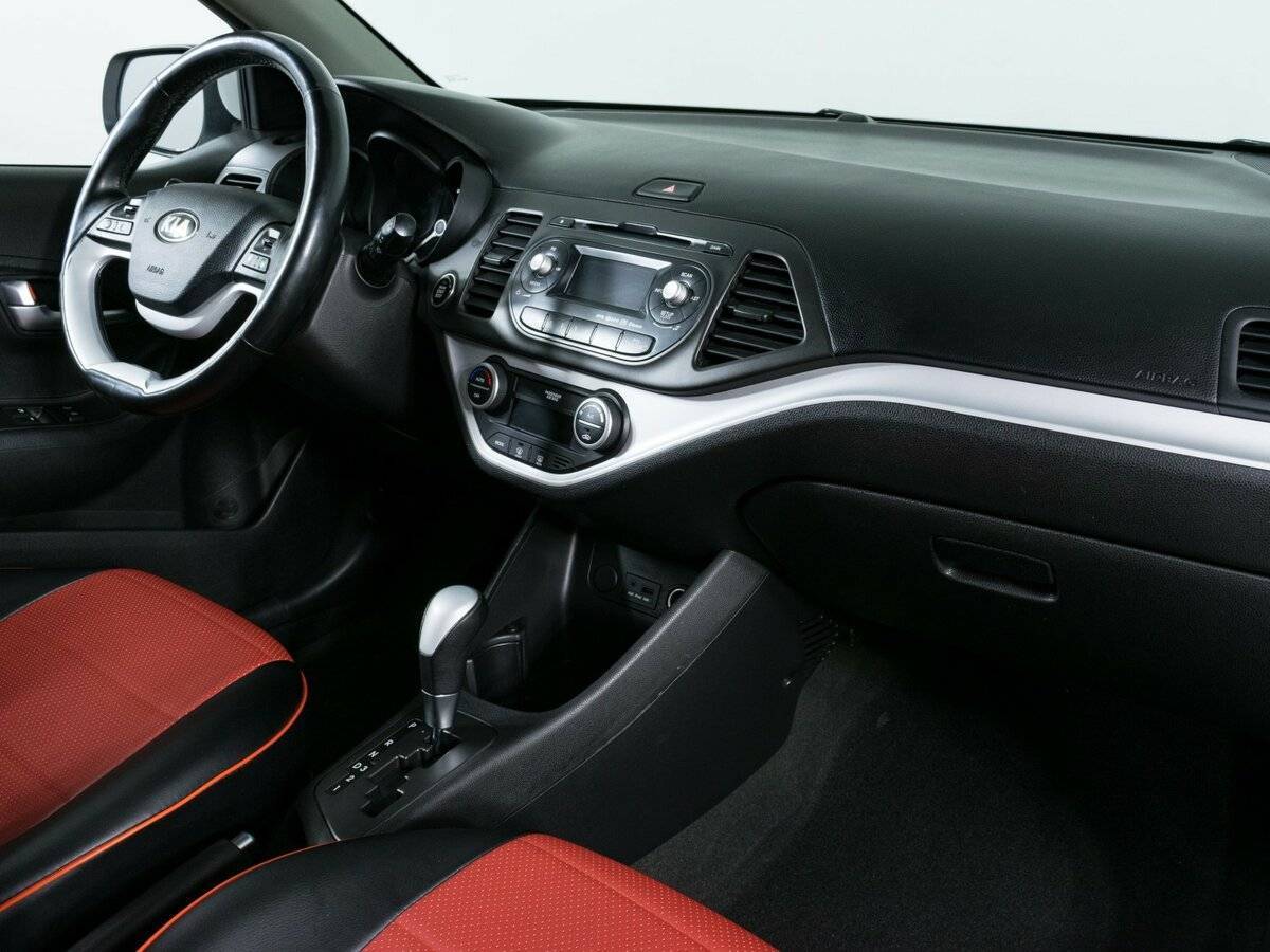 Kia Picanto с пробегом — 2012 год. Фото: #7