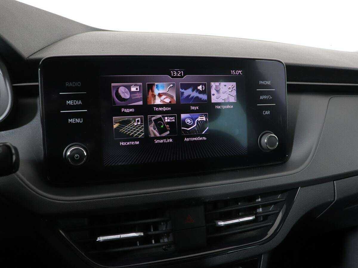 Skoda Rapid с пробегом — 2020 год. Фото: #18