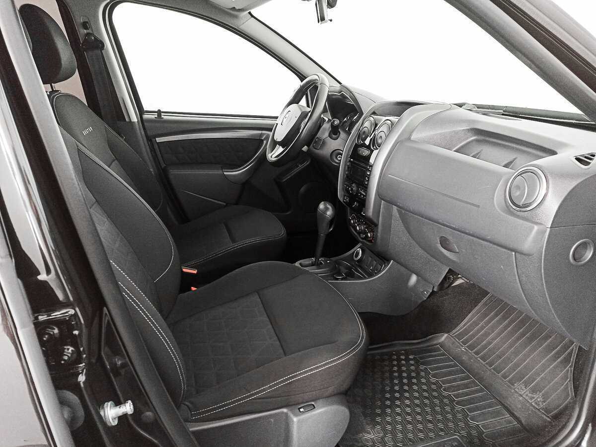 Renault Duster с пробегом — 2016 год. Фото: #10