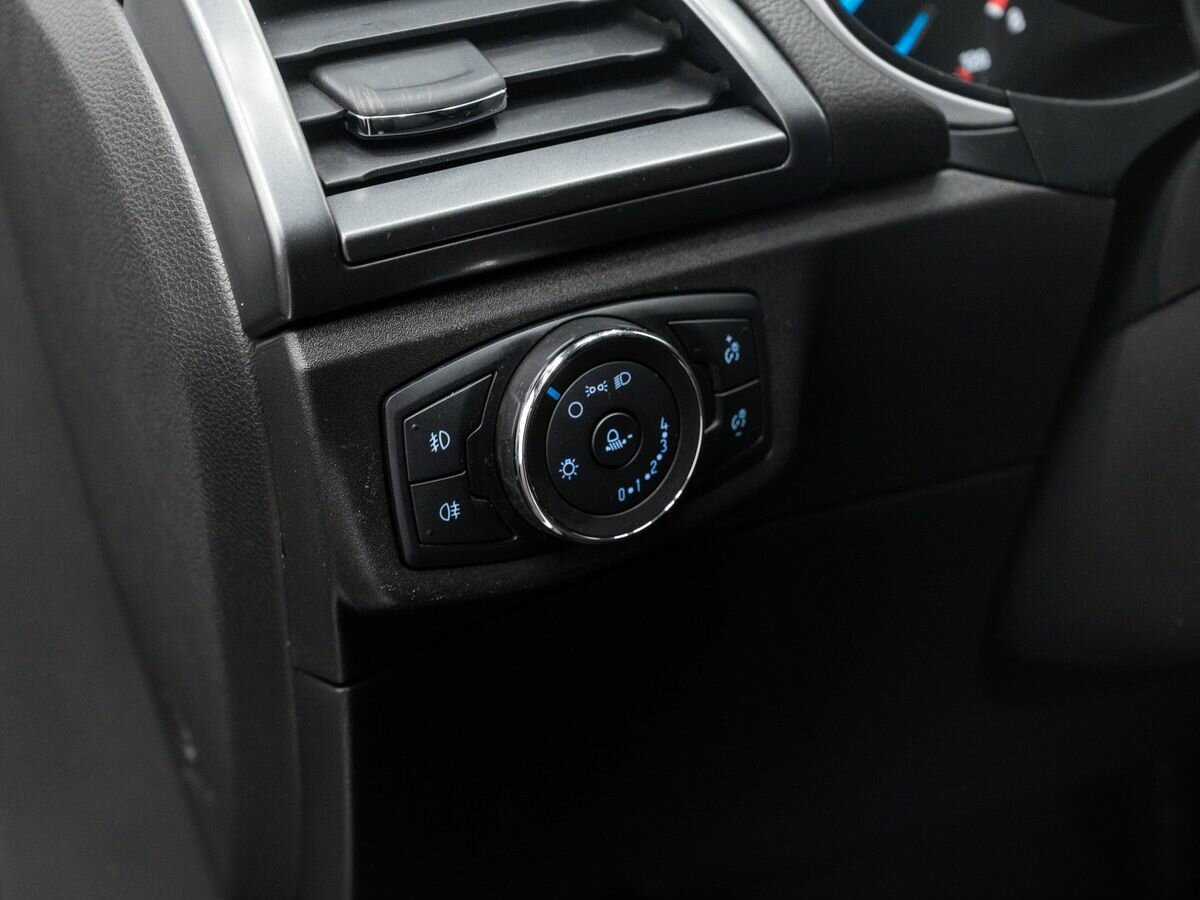 Ford Mondeo с пробегом — 2018 год. Фото: #17