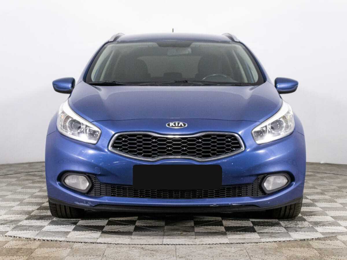 Kia Ceed с пробегом — 2013 год. Фото: #1