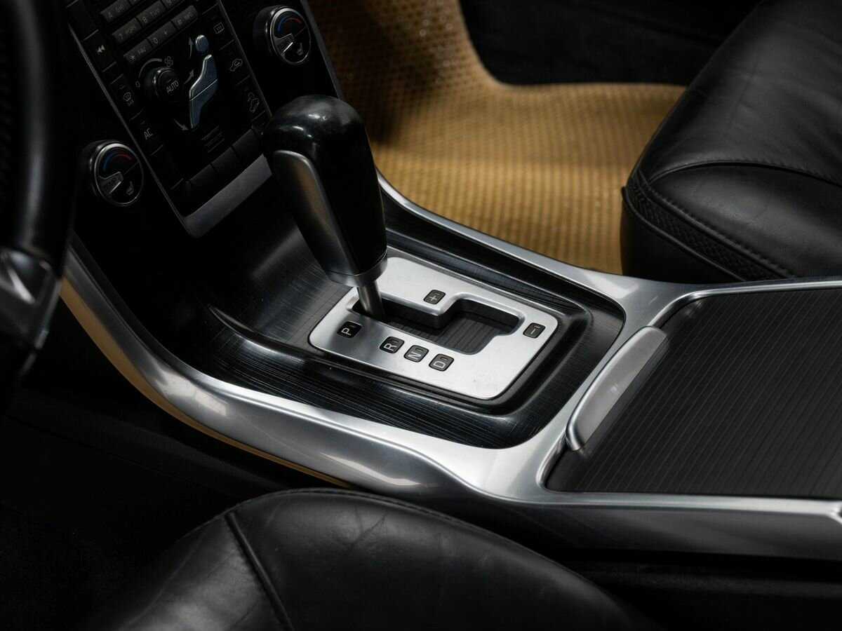 Volvo XC70 с пробегом — 2012 год. Фото: #15