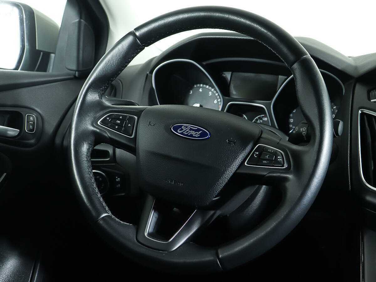 Ford Focus с пробегом — 2016 год. Фото: #13