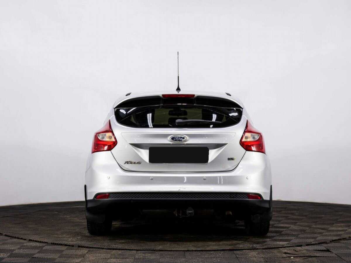 Ford Focus с пробегом — 2013 год. Фото: #4