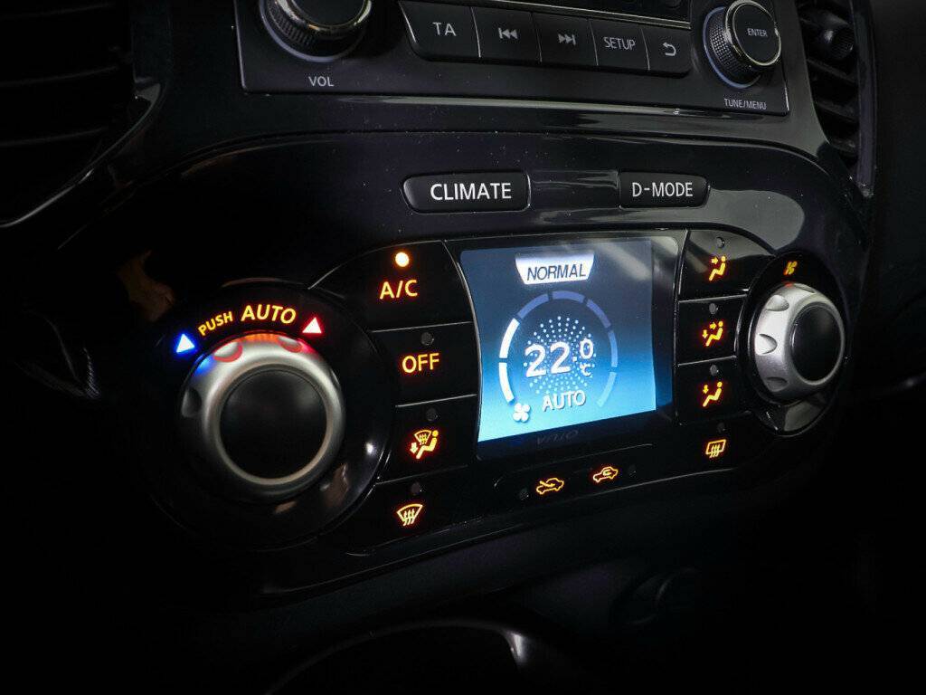 Nissan Juke с пробегом — 2012 год. Фото: #18