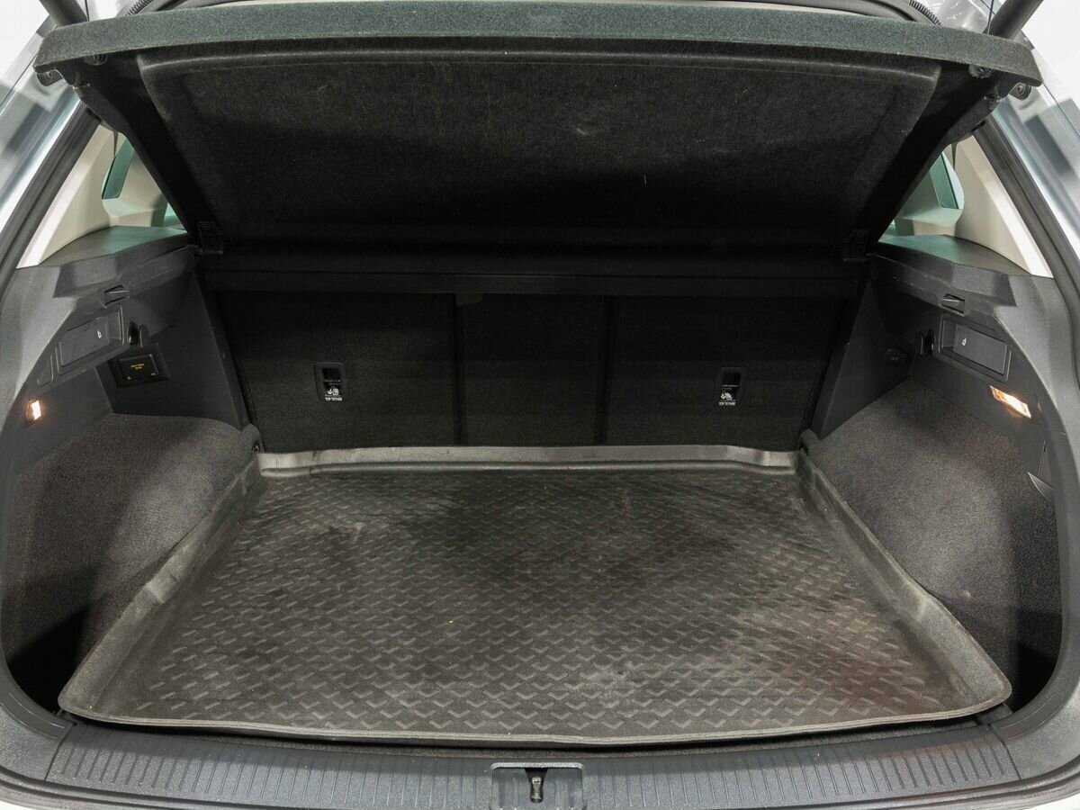 Volkswagen Tiguan с пробегом — 2017 год. Фото: #26