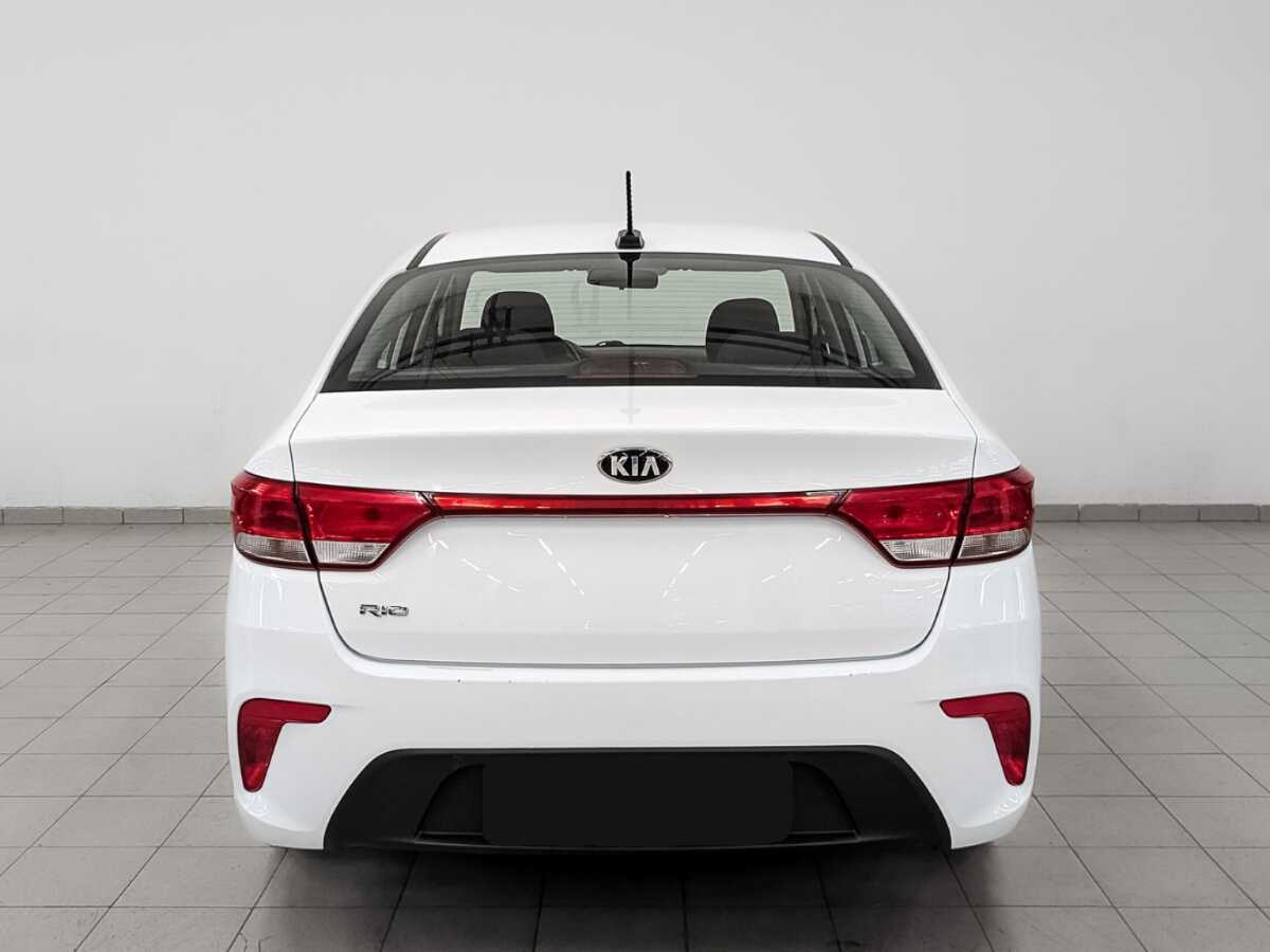 Kia Rio с пробегом — 2019 год. Фото: #5