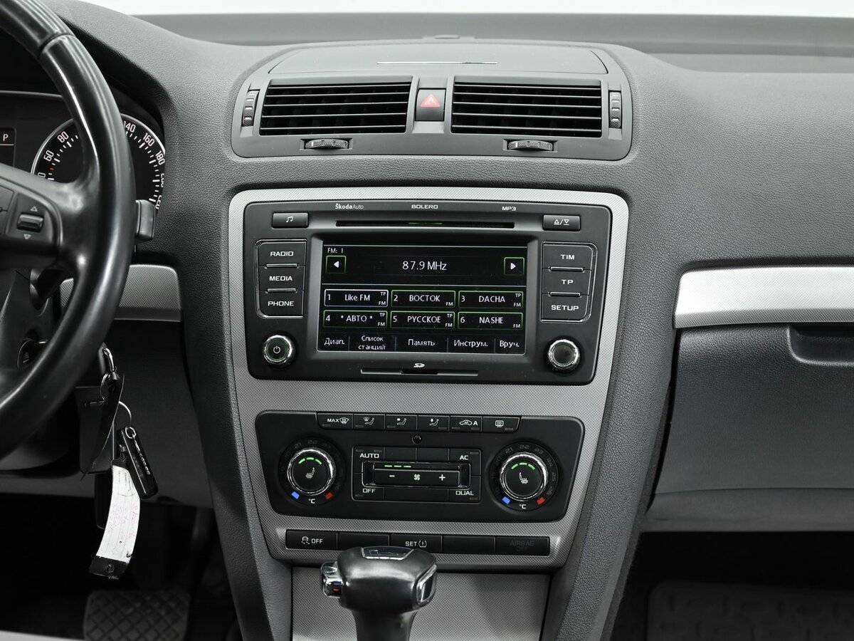 Skoda Octavia с пробегом — 2012 год. Фото: #8