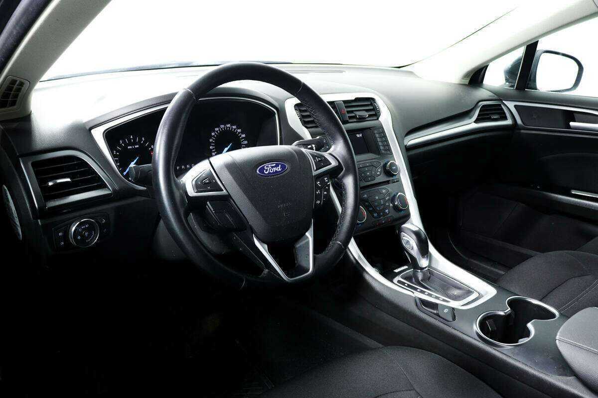 Ford Mondeo с пробегом — 2019 год. Фото: #12