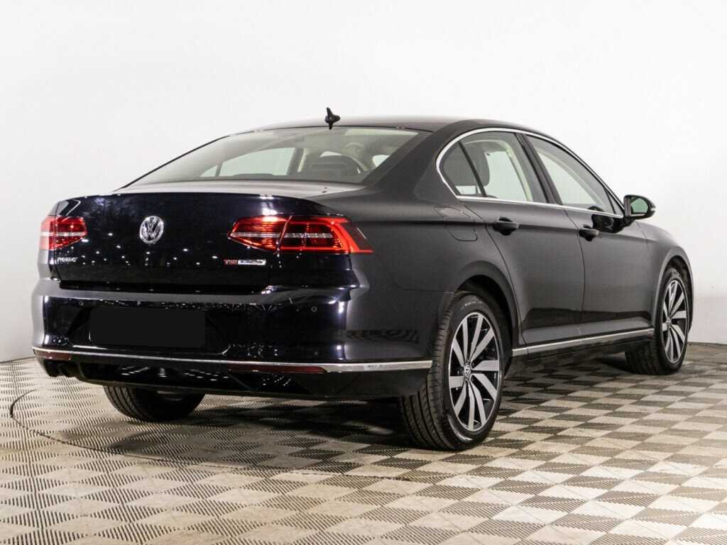 Volkswagen Passat с пробегом — 2016 год. Фото: #4
