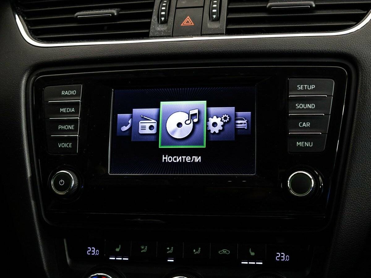 Skoda Octavia с пробегом — 2014 год. Фото: #11