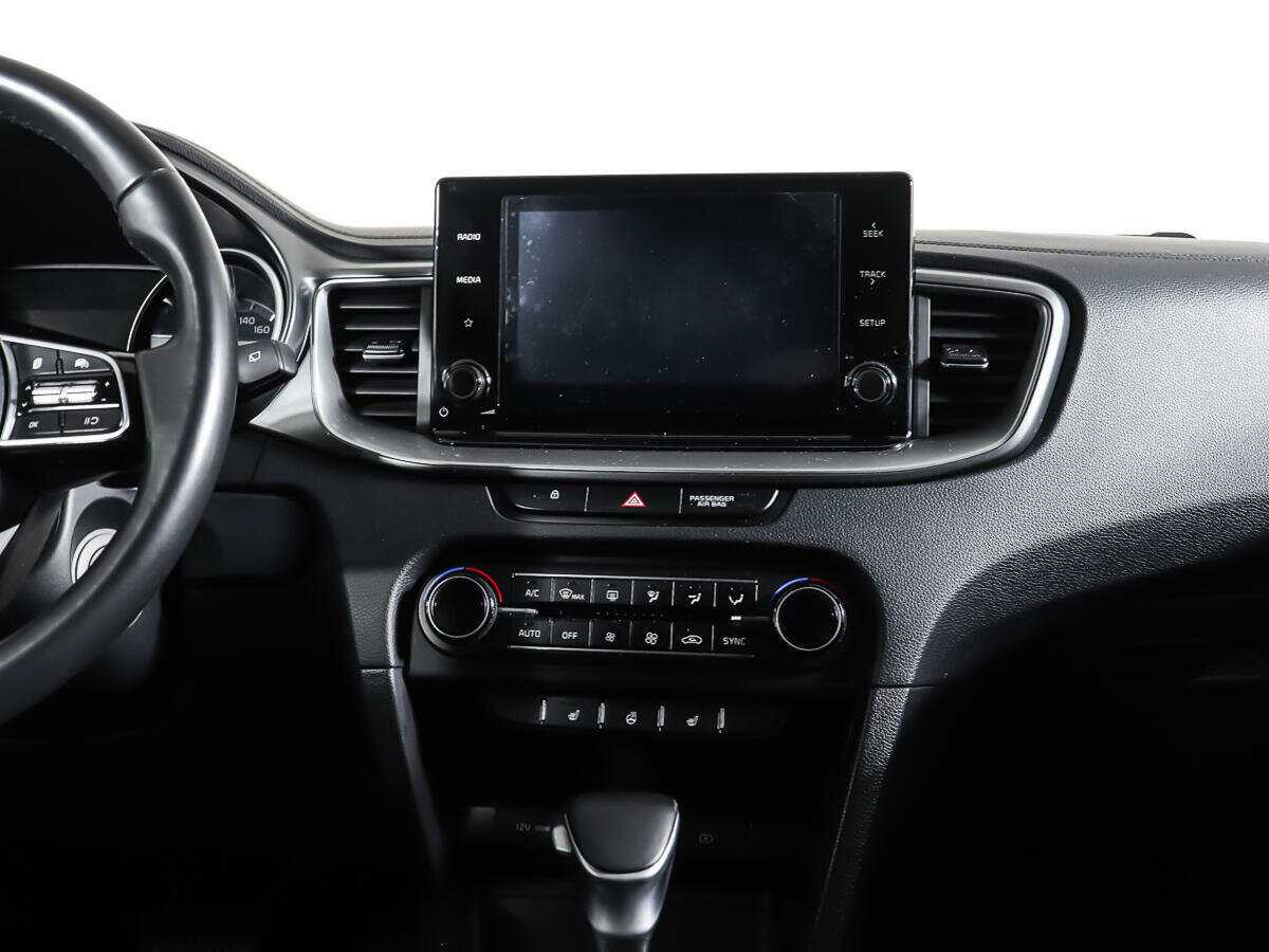 Kia Ceed с пробегом — 2021 год. Фото: #11