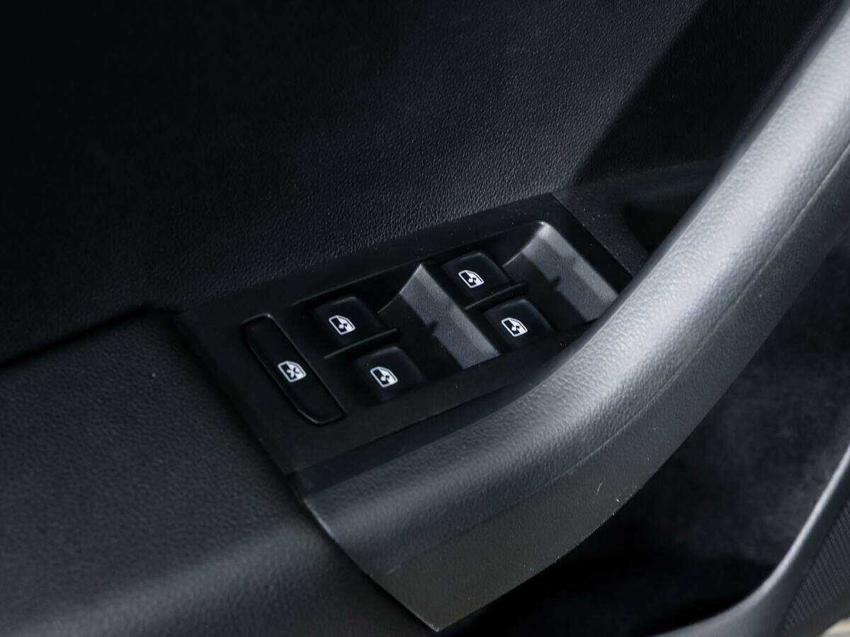 Skoda Octavia с пробегом — 2016 год. Фото: #12