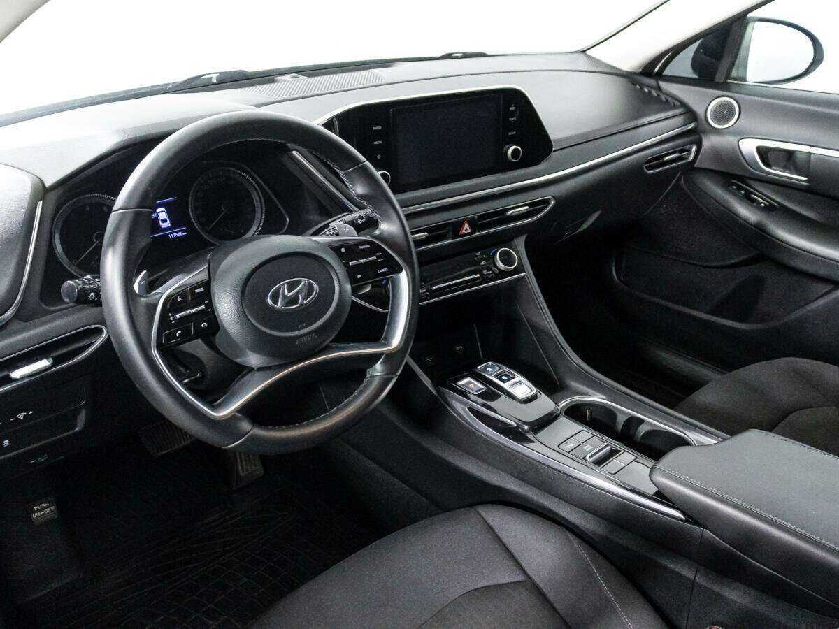 Hyundai Sonata с пробегом — 2021 год. Фото: #10