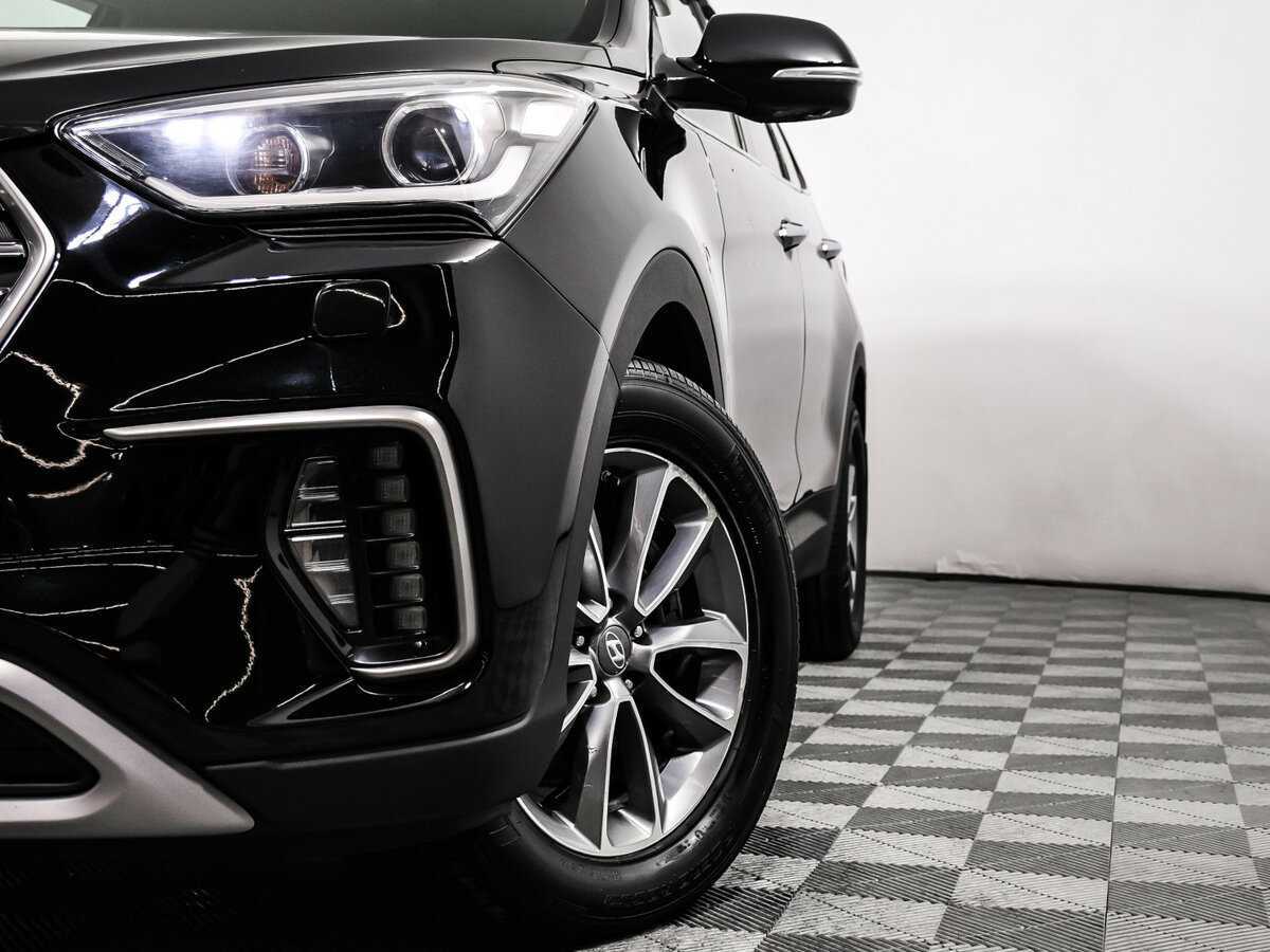 Hyundai Santa Fe с пробегом — 2017 год. Фото: #14