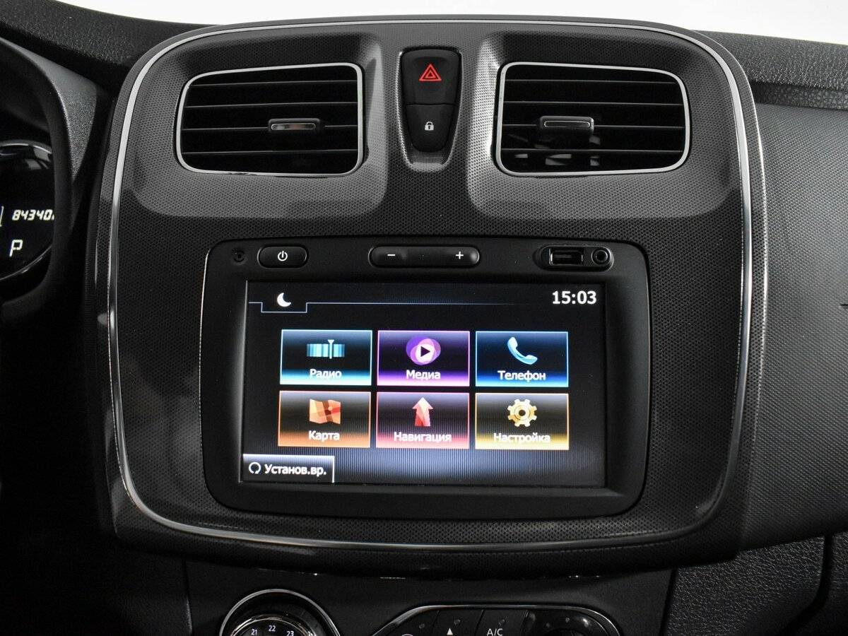 Renault Sandero с пробегом — 2019 год. Фото: #26