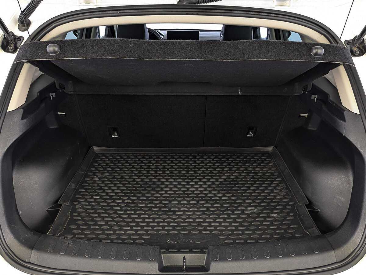 Haval Jolion с пробегом — 2023 год. Фото: #9