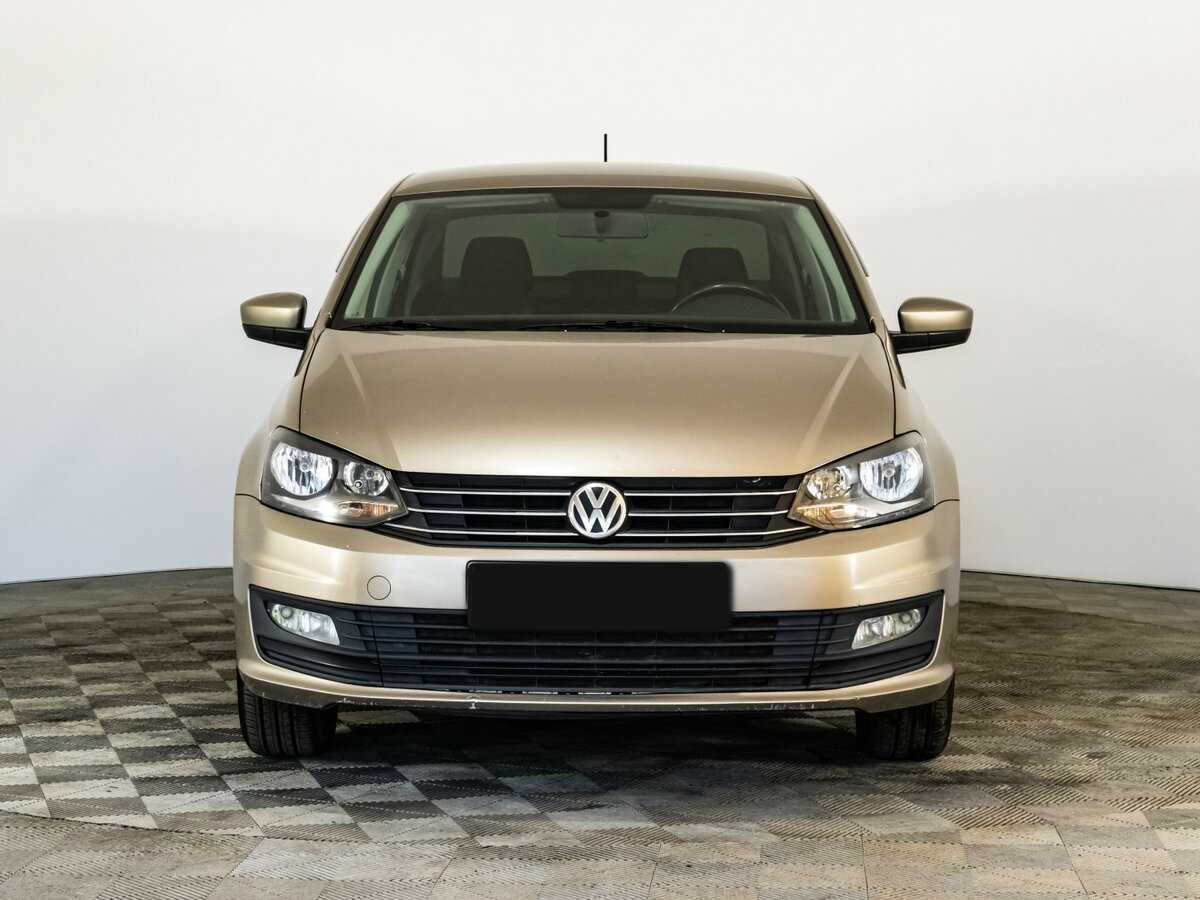 Volkswagen Polo с пробегом — 2016 год. Фото: #1