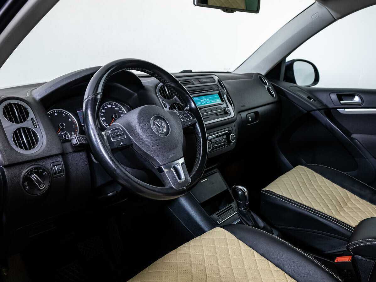 Volkswagen Tiguan с пробегом — 2012 год. Фото: #10
