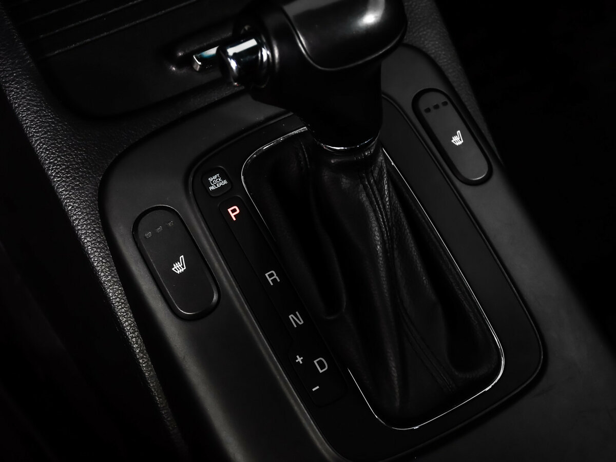 Kia Cerato с пробегом — 2013 год. Фото: #13