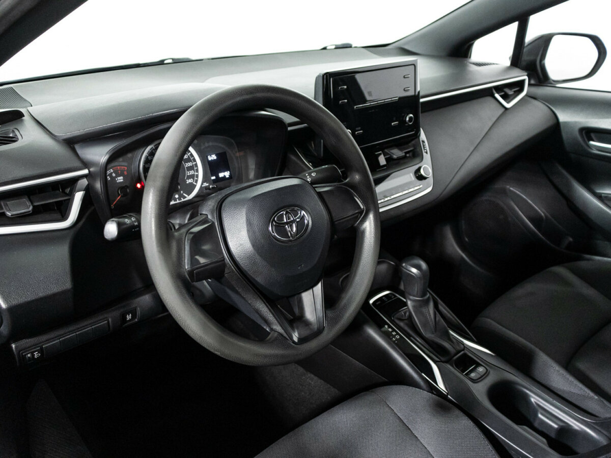 Toyota Corolla с пробегом — 2020 год. Фото: #10