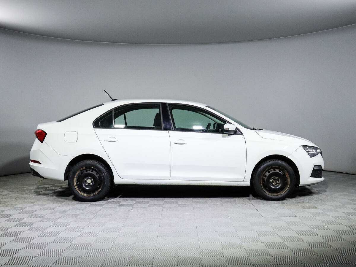 Skoda Rapid с пробегом — 2020 год. Фото: #3