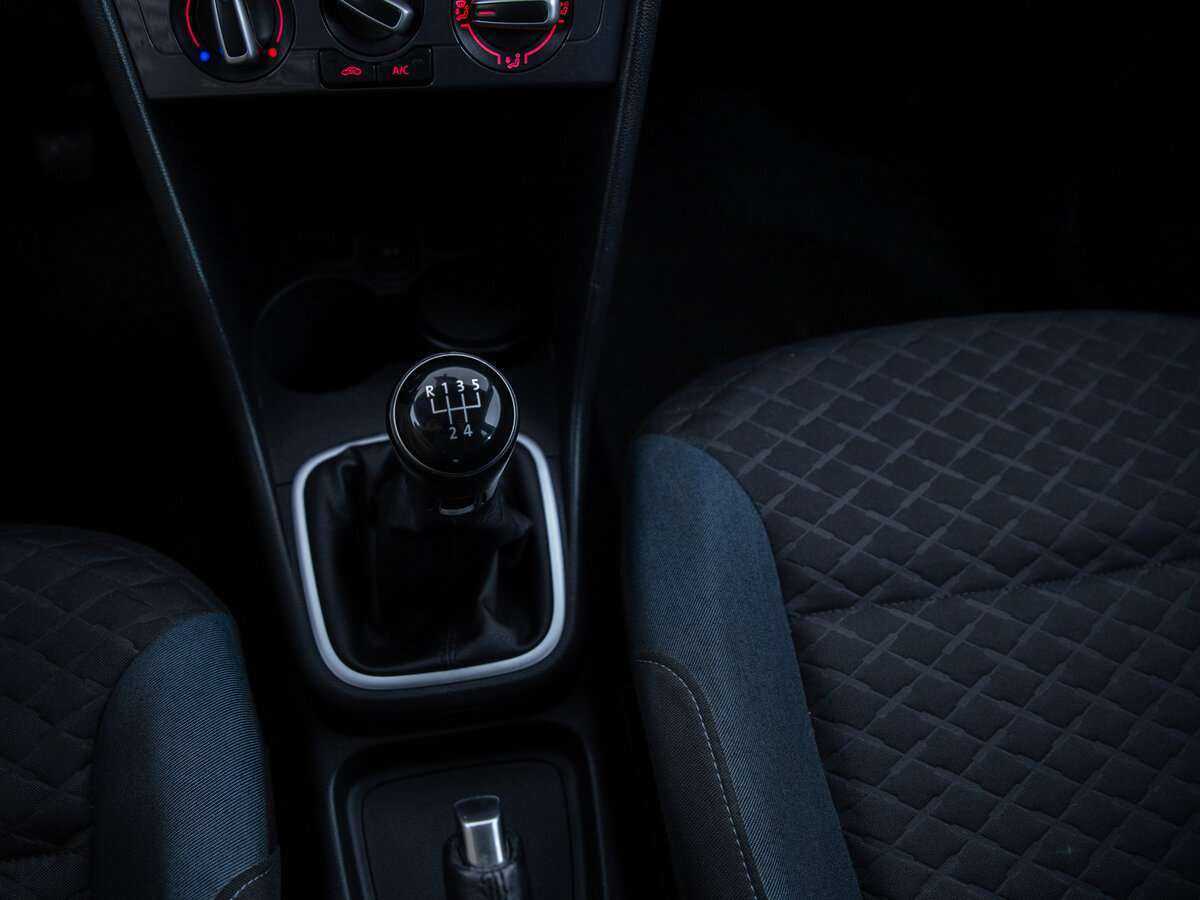 Volkswagen Polo с пробегом — 2019 год. Фото: #18