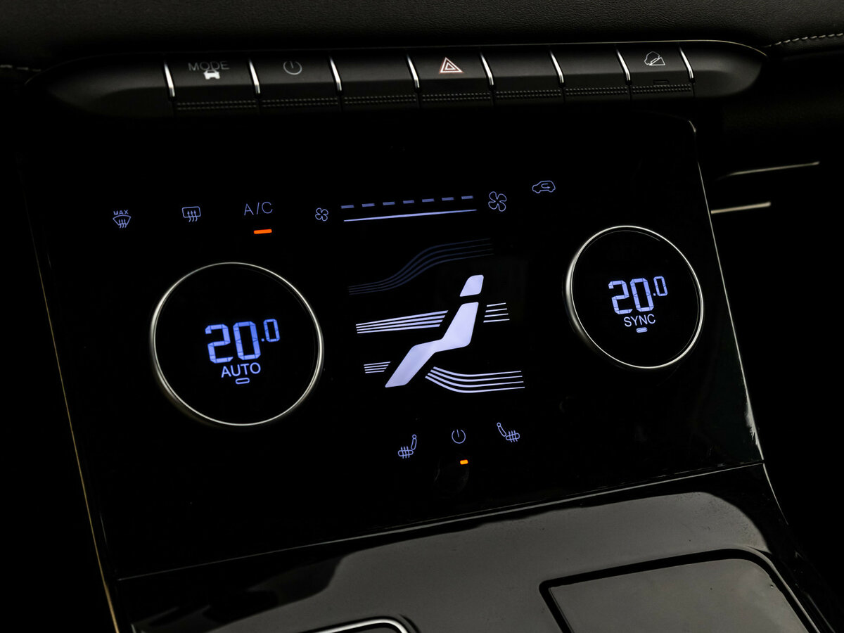 EXEED LX с пробегом — 2024 год. Фото: #10