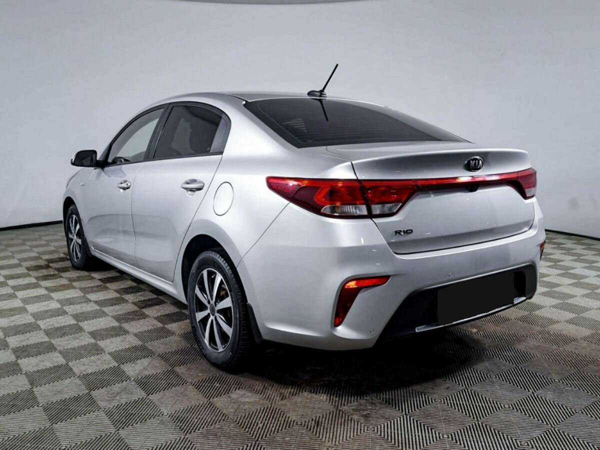 Kia Rio с пробегом — 2018 год. Фото: #5