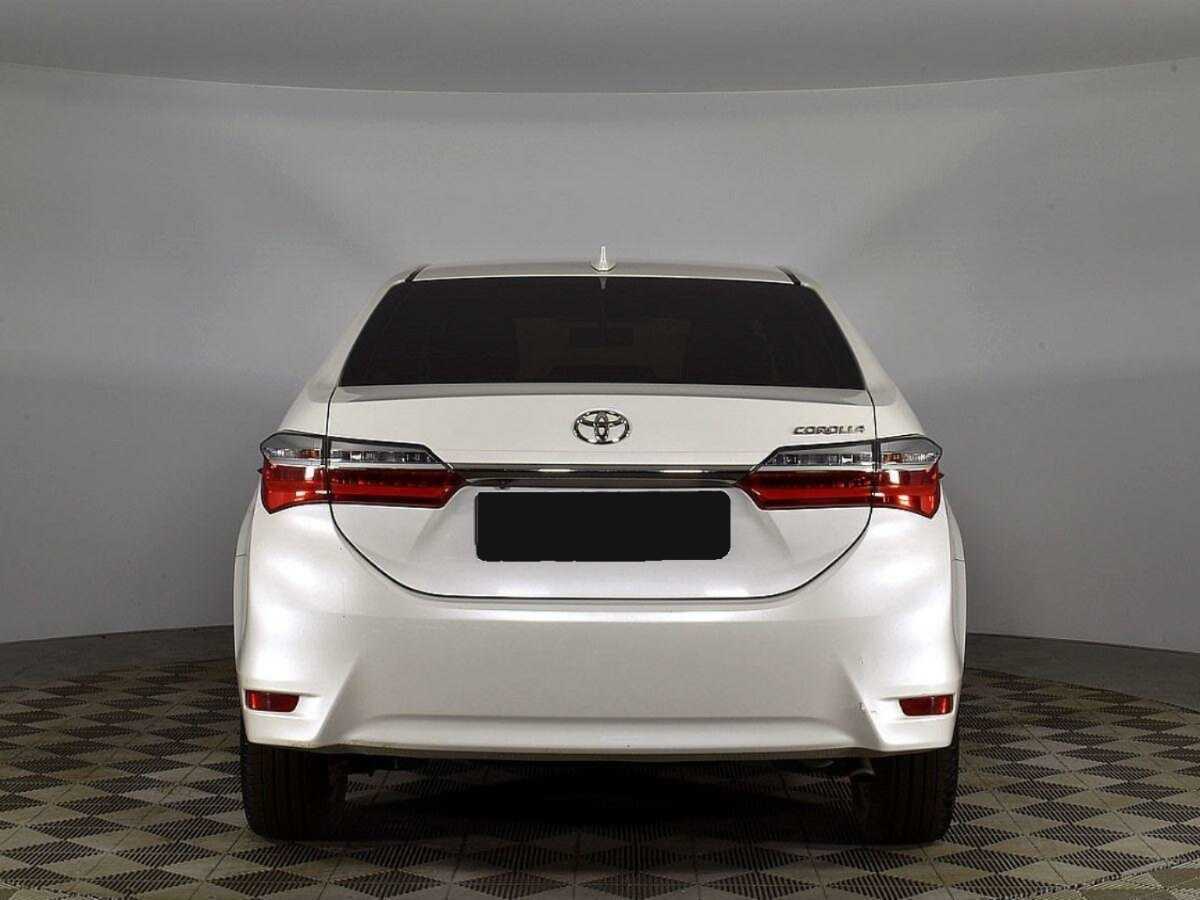 Toyota Corolla с пробегом — 2017 год. Фото: #3