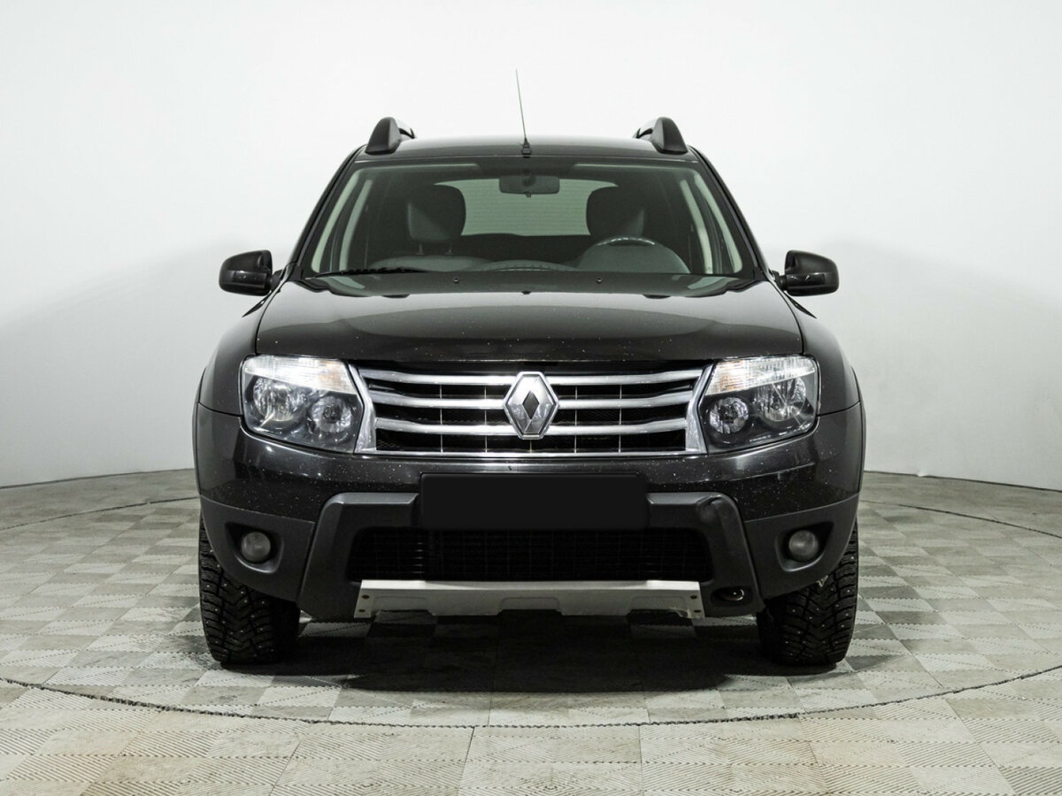 Renault Duster с пробегом — 2013 год. Фото: #1