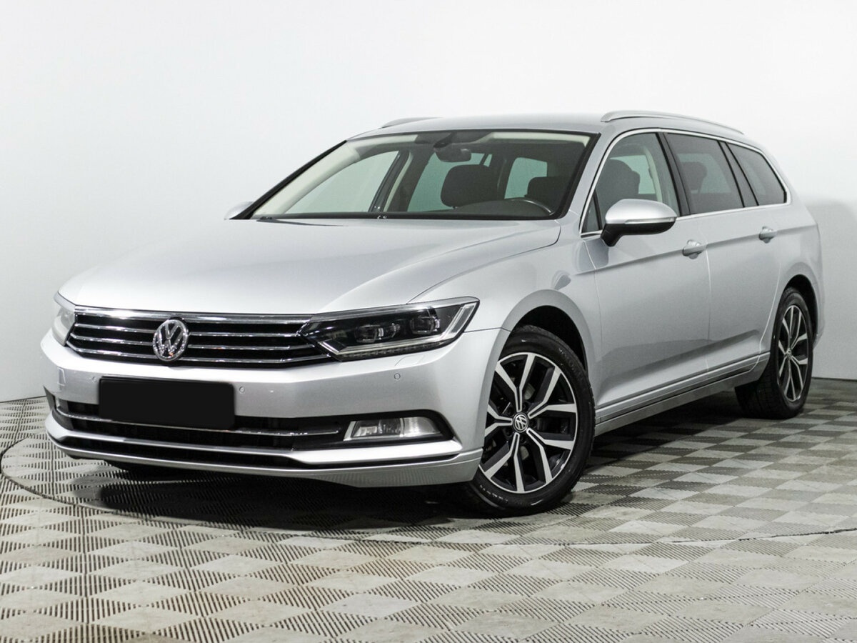 Volkswagen Passat с пробегом — 2017 год. Фото: #0