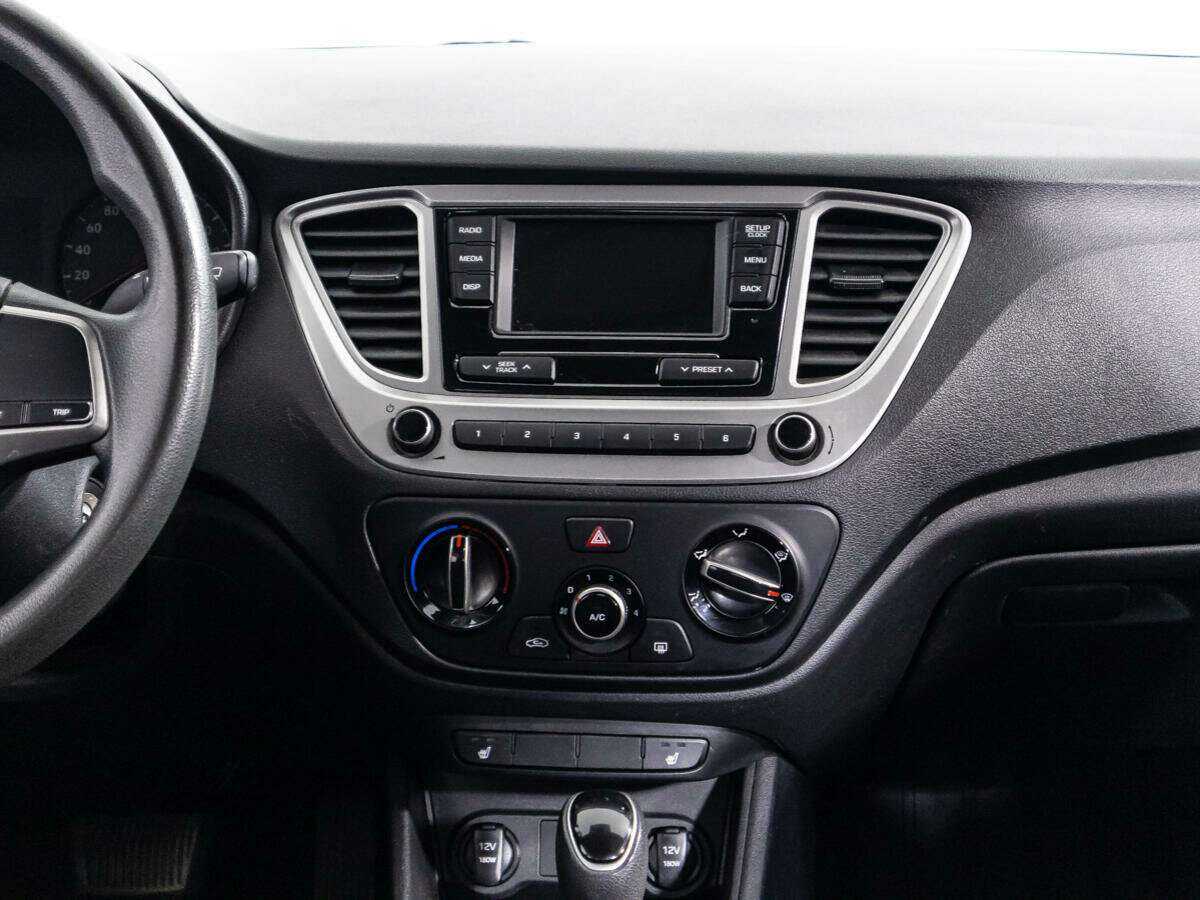 Hyundai Solaris с пробегом — 2019 год. Фото: #13
