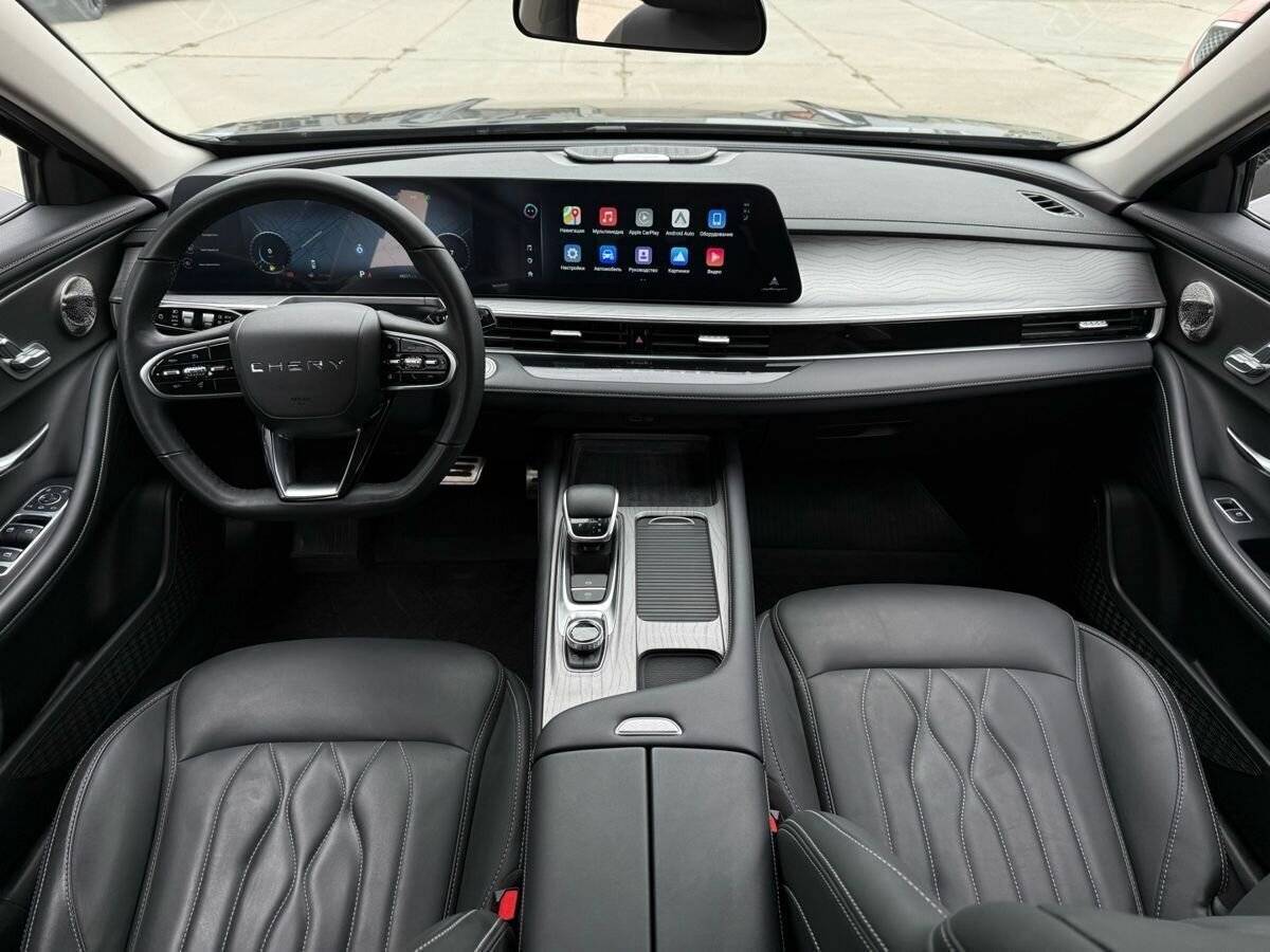 Chery Arrizo 8 с пробегом — 2024 год. Фото: #18
