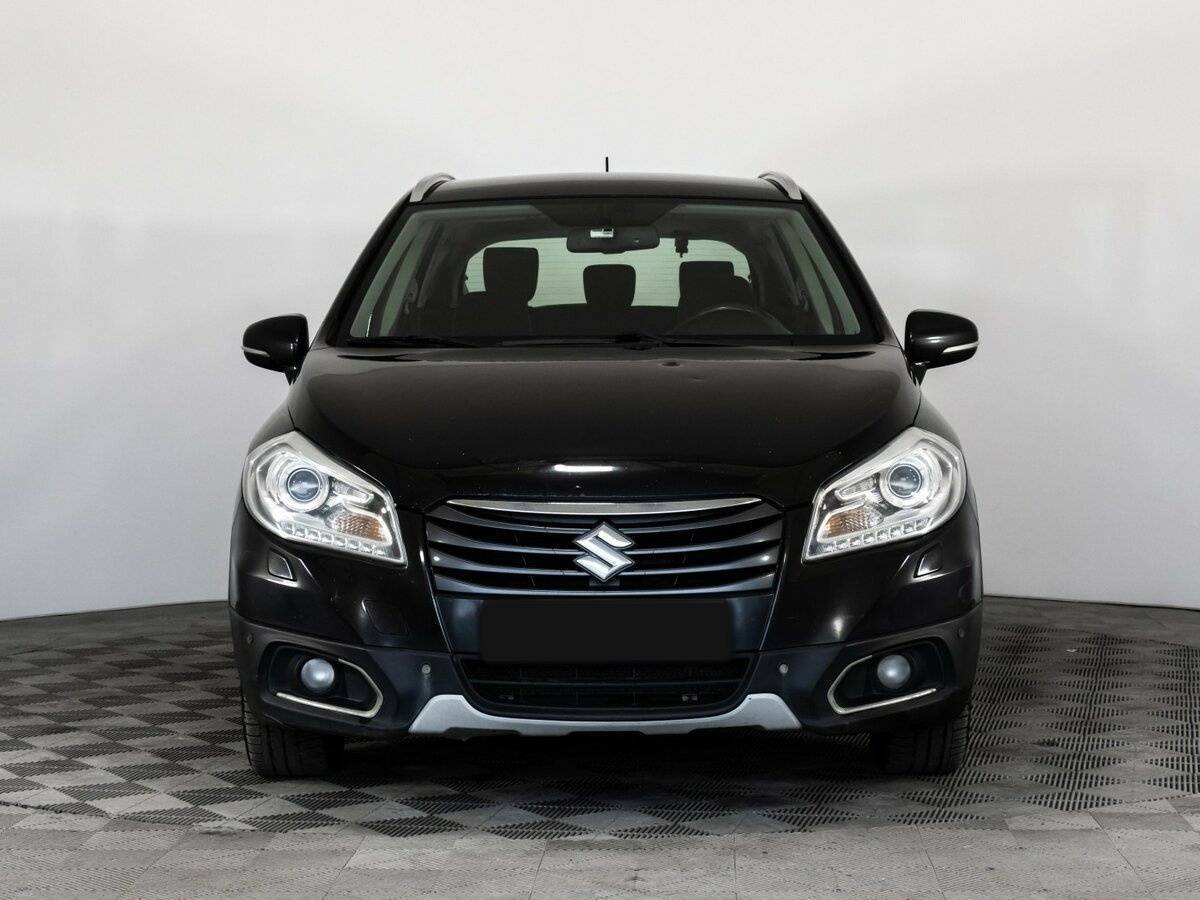 Suzuki SX4 с пробегом — 2014 год. Фото: #1