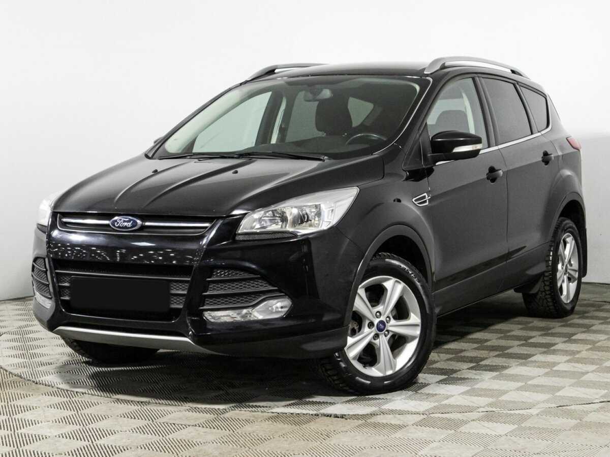 Ford Kuga с пробегом — 2015 год. Фото: #0