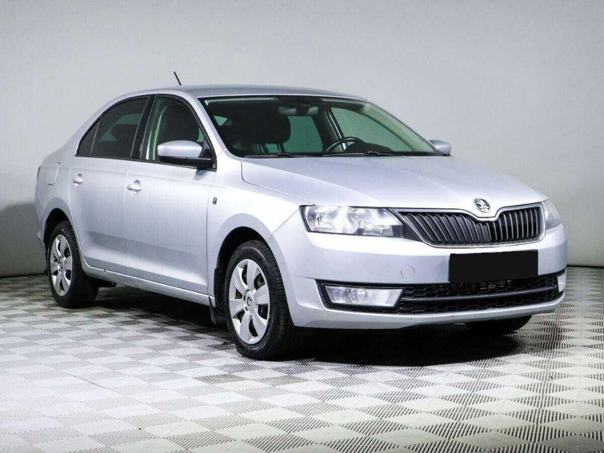 Skoda Rapid с пробегом — 2016 год. Фото: #2