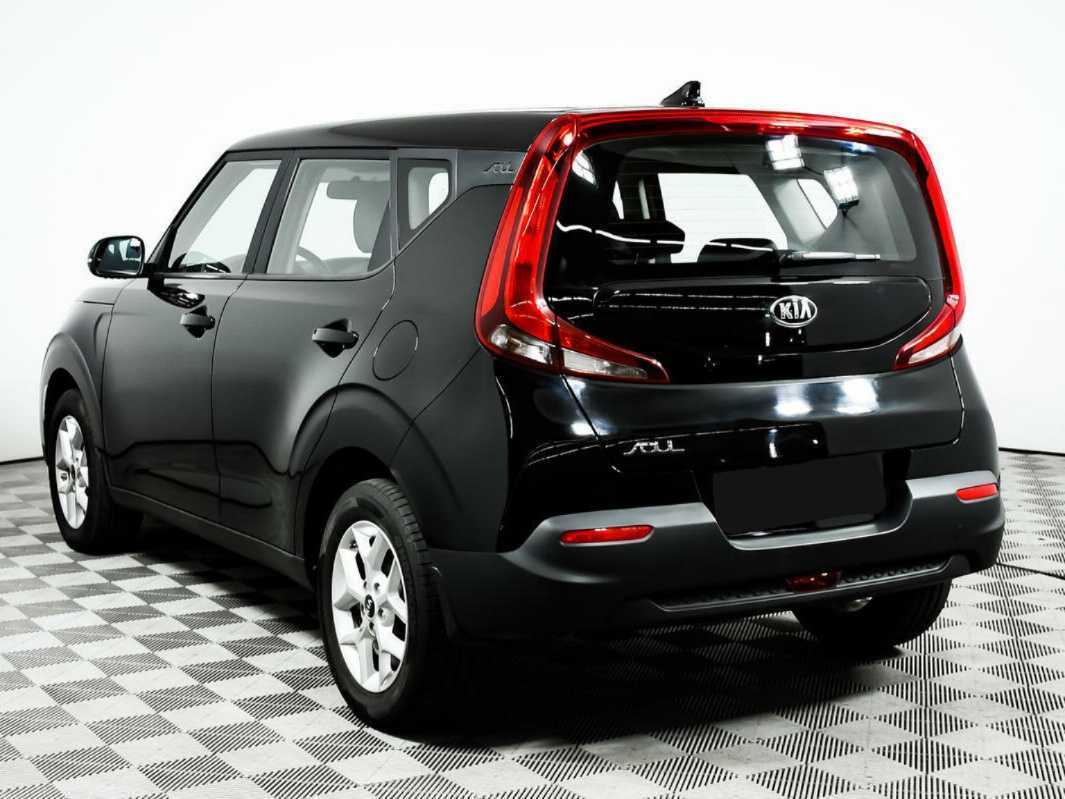 Kia Soul с пробегом — 2021 год. Фото: #6