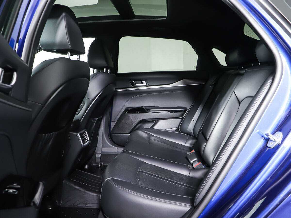 Kia K5 с пробегом — 2020 год. Фото: #9