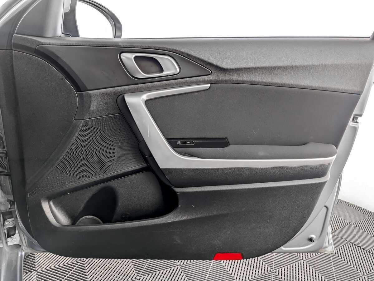 Kia Ceed с пробегом — 2021 год. Фото: #19