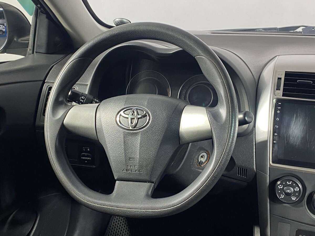 Toyota Corolla с пробегом — 2012 год. Фото: #9