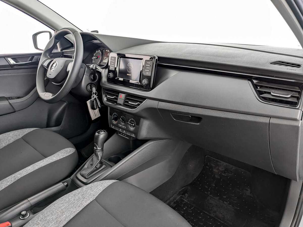 Skoda Rapid с пробегом — 2020 год. Фото: #8